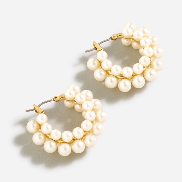 New JCREW Layered Mini Pearl Hoop Earrings in Gold $39 AK820 - Picture 1 of 3
